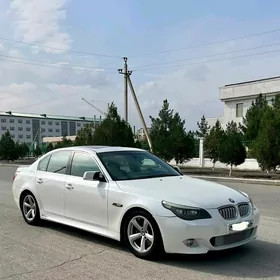 BMW E60 2004