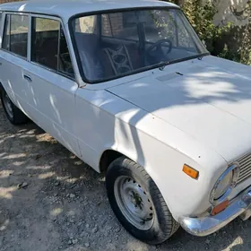 Lada 2102 1980