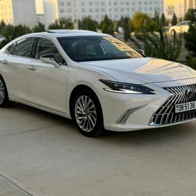 Lexus ES 350 2022