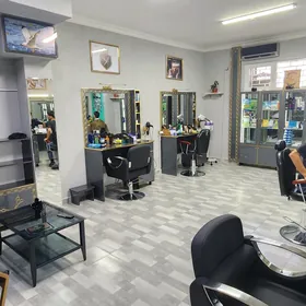 SALON ARENDA