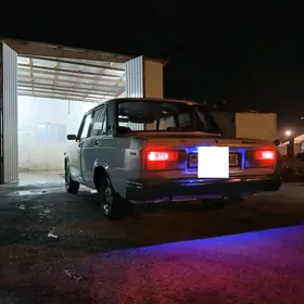 Lada 2105 1980