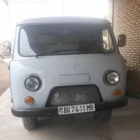 UAZ 469 1989