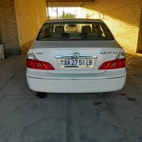 Toyota Avalon 2004