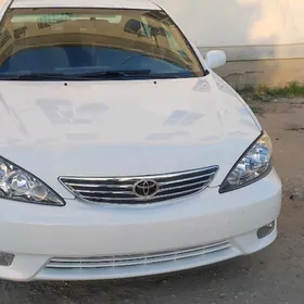 Toyota Camry 2005