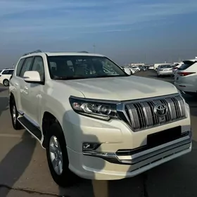 Toyota Land Cruiser Prado 2021