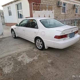 Toyota Camry 1999