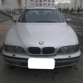 BMW 5 Series 1998