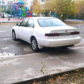 Toyota Camry 1998