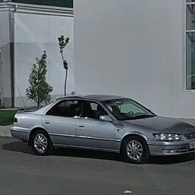 Toyota Camry 2000