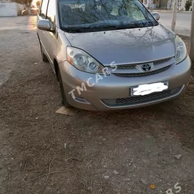 Toyota Sienna 2009