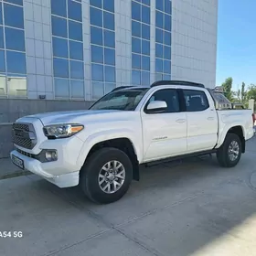 Toyota Tacoma 2019