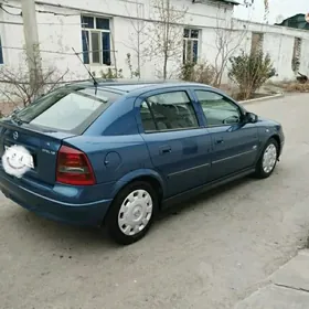 Opel Astra 2003