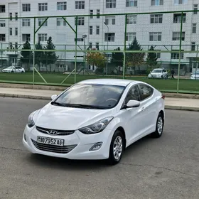 Hyundai Elantra 2012