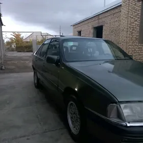 Opel Omega 1992