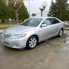 Toyota Camry 2010