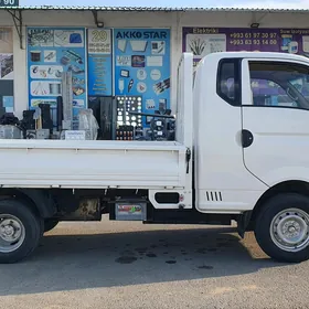 Hyundai H100 2014