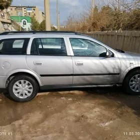 Opel Astra 2004