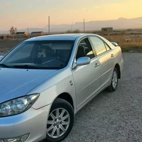 Toyota Camry 2005