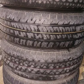 235-65-16 DUNLOP