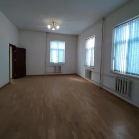 Новруз 2.Элитка 3эт 3ком 145м²