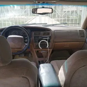 Toyota Avalon 1995