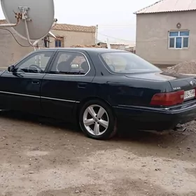 Lexus LS 400 1993