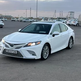 Toyota Camry 2020