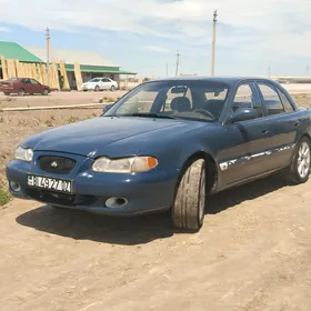 Hyundai Sonata 1996