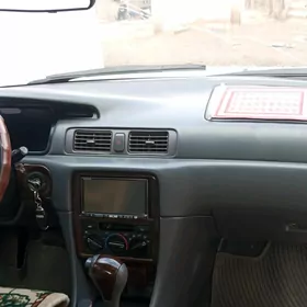 Toyota Camry 1997