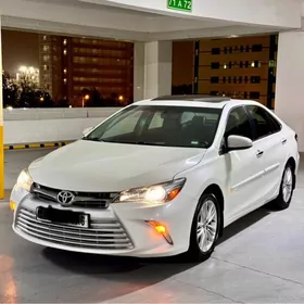 Toyota Camry 2015