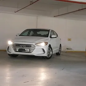 Hyundai Elantra 2016