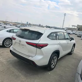 Toyota Highlander 2020