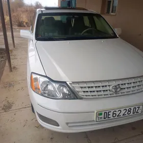 Toyota Avalon 2000