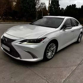 Lexus ES 350 2019