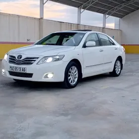 Toyota Camry 2011