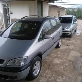 Opel Zafira 2002