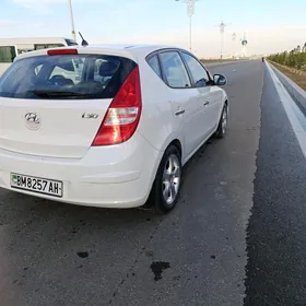 Hyundai I30 2010