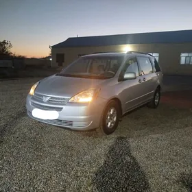 Toyota Sienna 2004