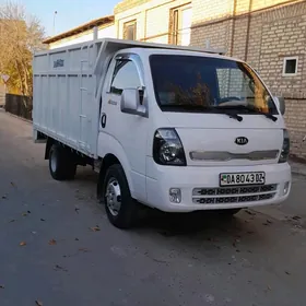 Kia Bongo 2015