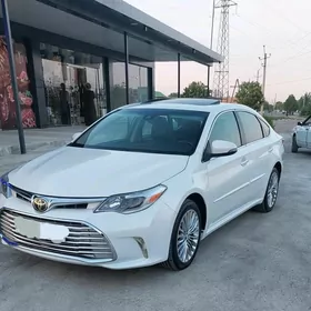 Toyota Avalon 2018