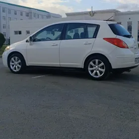 Nissan Versa 2009