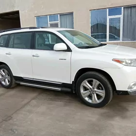 Toyota Highlander 2011