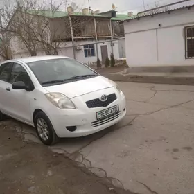 Toyota Yaris 2006