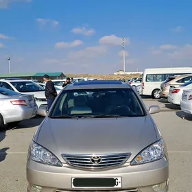 Toyota Camry 2005