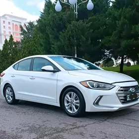 Hyundai Elantra 2018