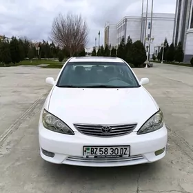 Toyota Camry 2005