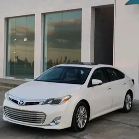 Toyota Avalon 2013