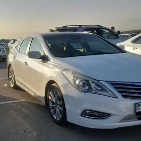 Hyundai Azera 2011