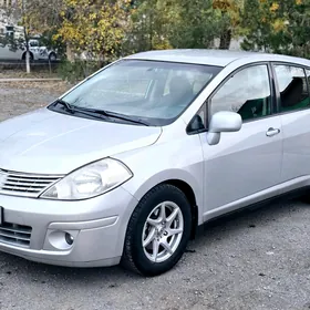 Nissan Versa 2010