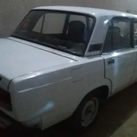 Lada 2107 2001